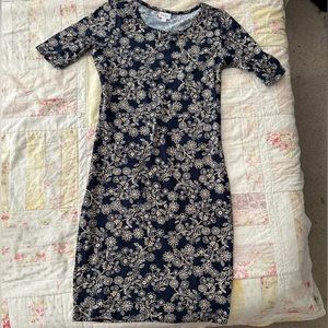 Vintage Lularoe Julia size small